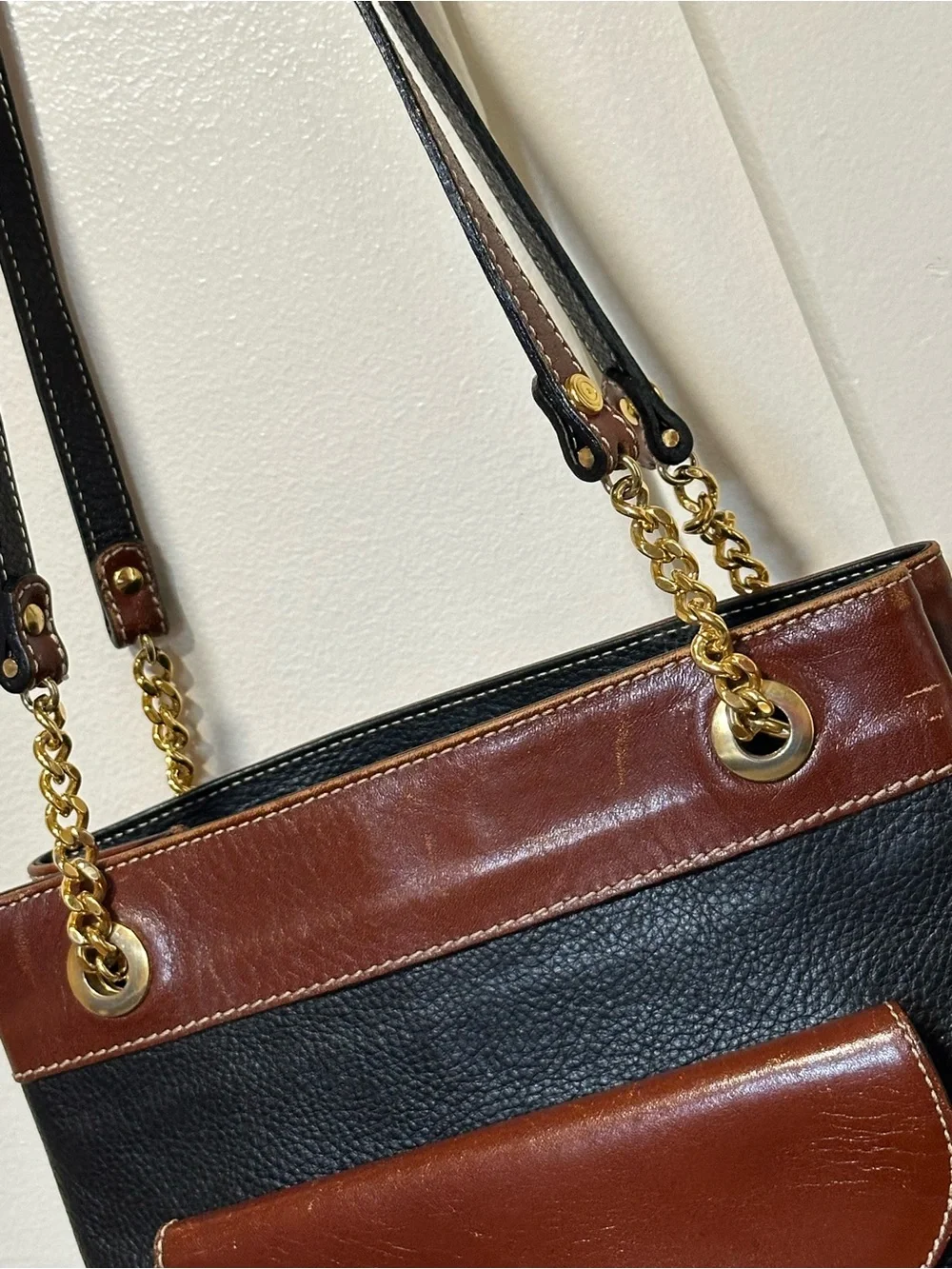 Bally Vintage Black/Brown Leather Shoulder Bag
